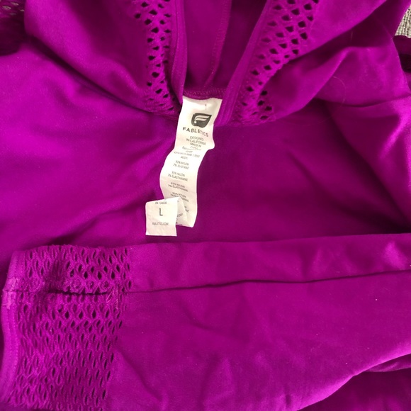 Fabletics Top - Picture 2 of 2